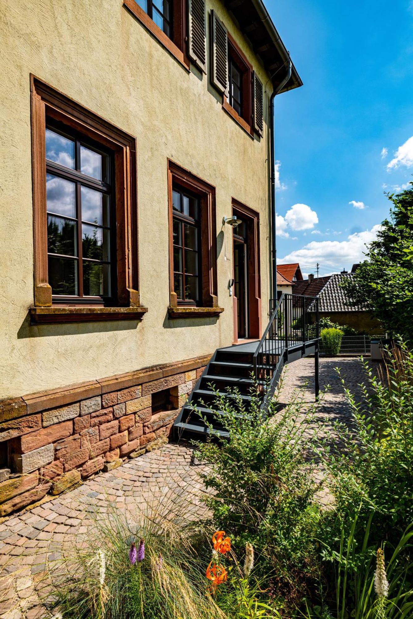 Grosse Pause Altes Schulhaus Schweigen Apartman Kültér fotó